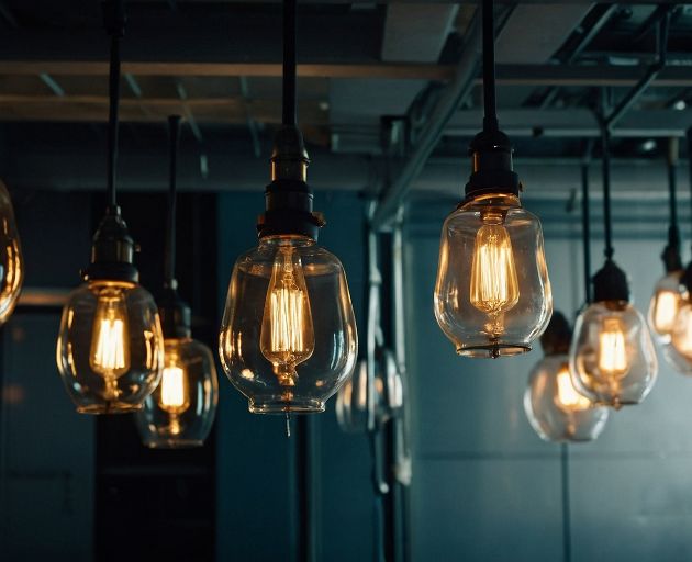 Picture of light fixtures hanging from the ceiling